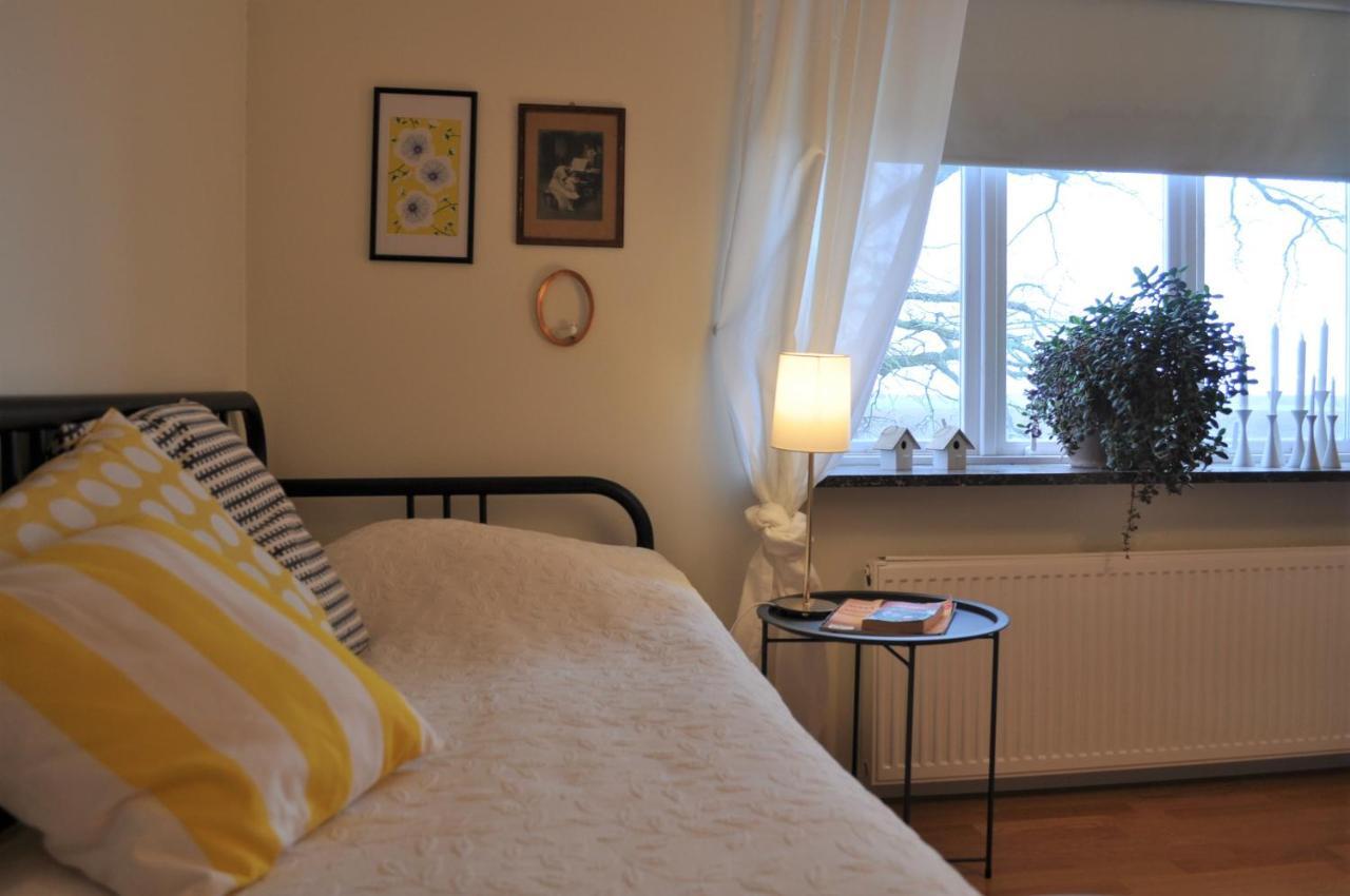 Villa Sandby B&B Borrby Esterno foto