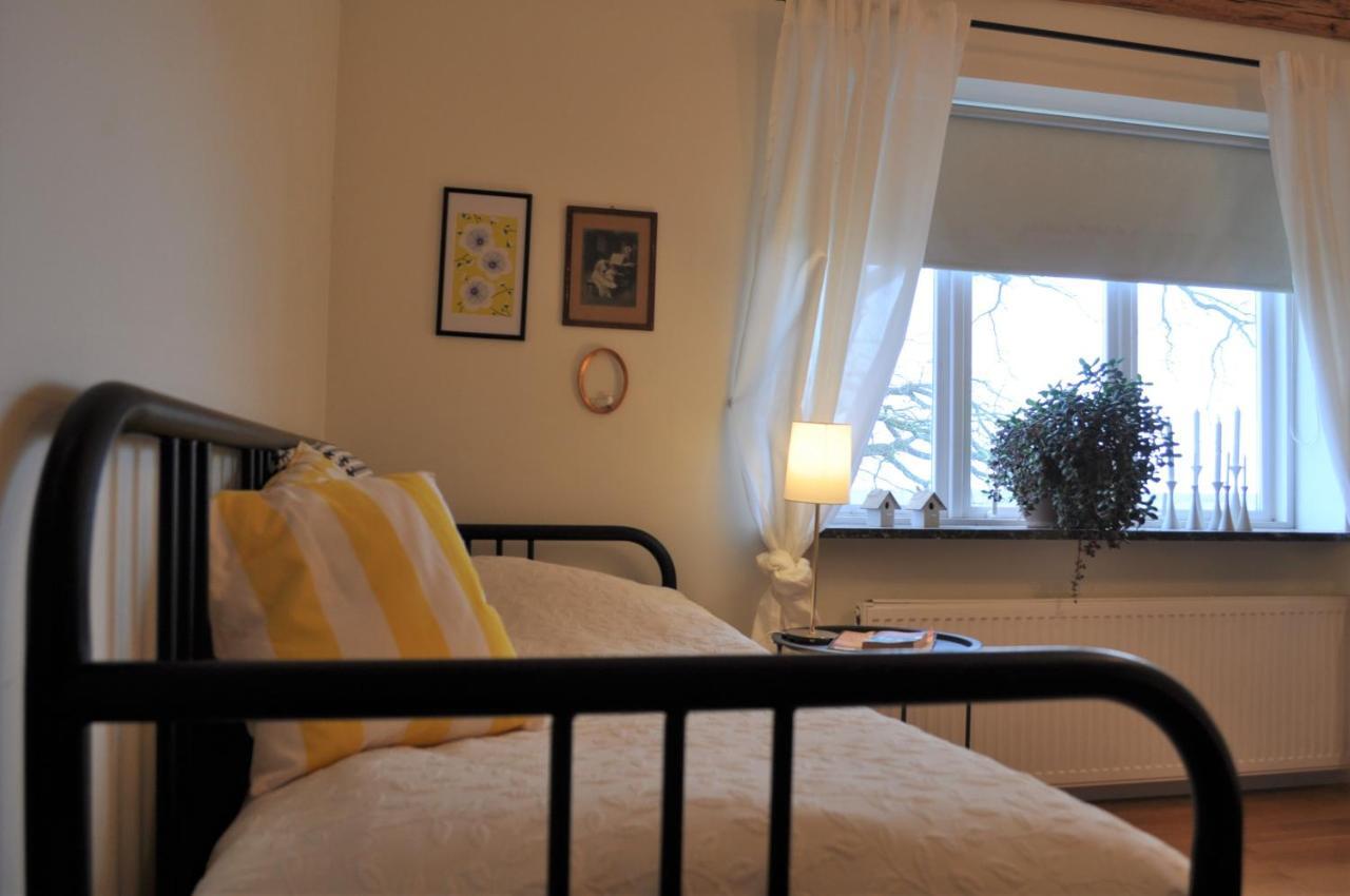 Villa Sandby B&B Borrby Esterno foto